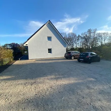 Appartement Haus Wesloer Landstrasse 6b Fuer 4 Personen Lübeck