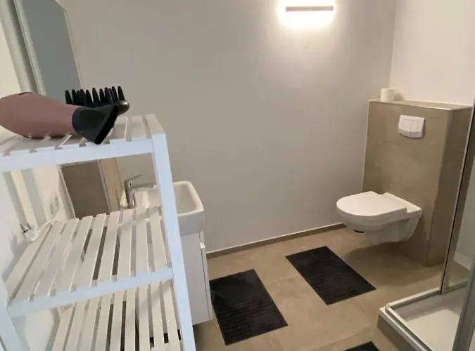 Haus Wesloer Landstrasse 6b Fuer 4 Personen Lübeck