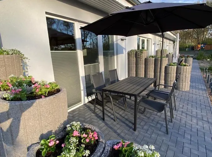 Haus Wesloer Landstrasse 6b Fuer 4 Personen Apartamento Lübeck