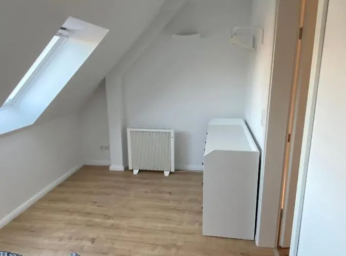 Haus Wesloer Landstrasse 6b Fuer 4 Personen Lübeck