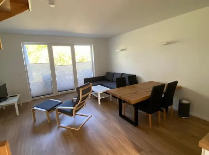 Apartamento Haus Wesloer Landstrasse 6b Fuer 4 Personen Lübeck